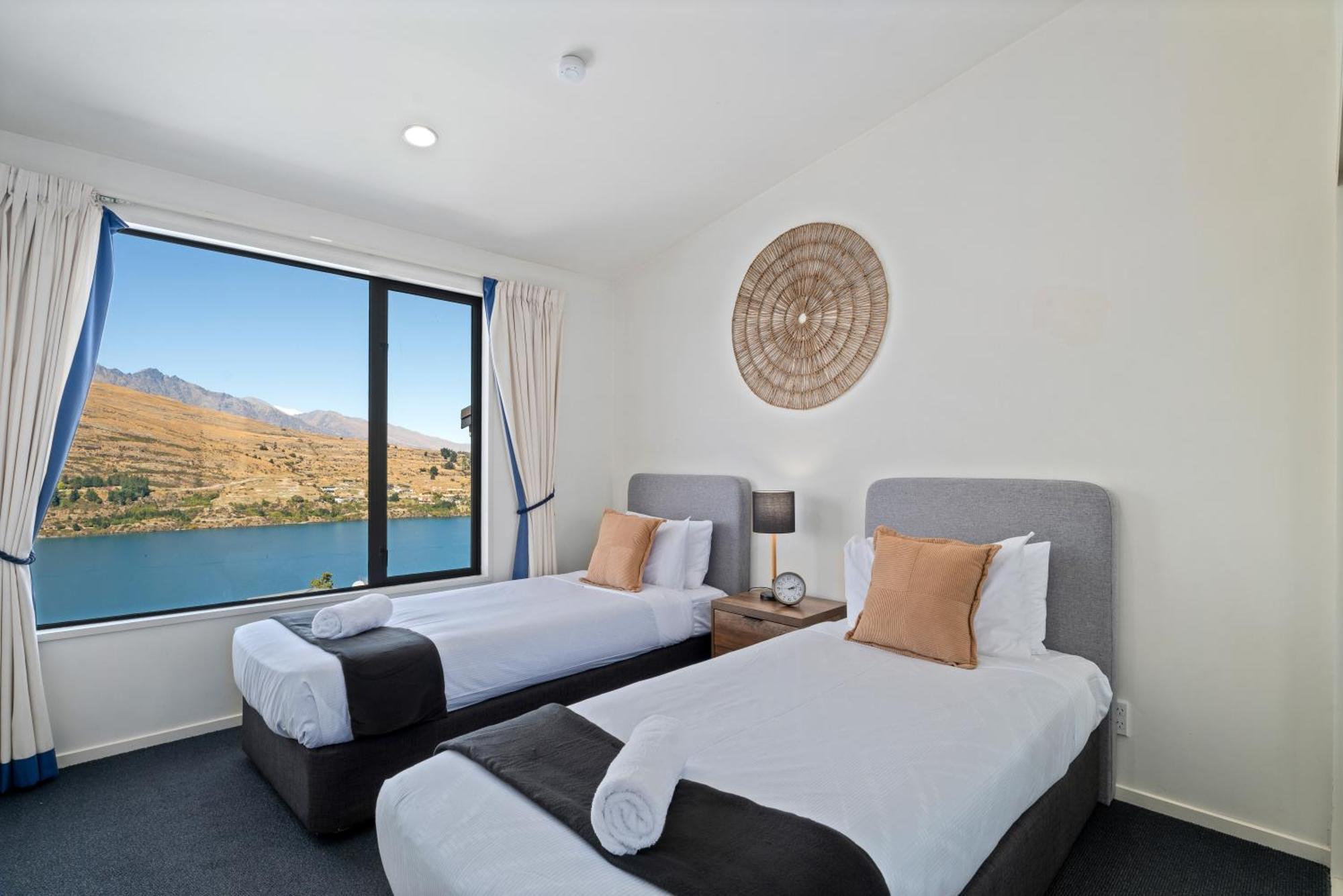 Goldfield Holiday Home Queenstown Bagian luar foto